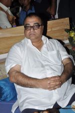 Rajkumar santoshi at sheesha lounge showman group bash in Mumbai on 6th May 2013 (35).JPG